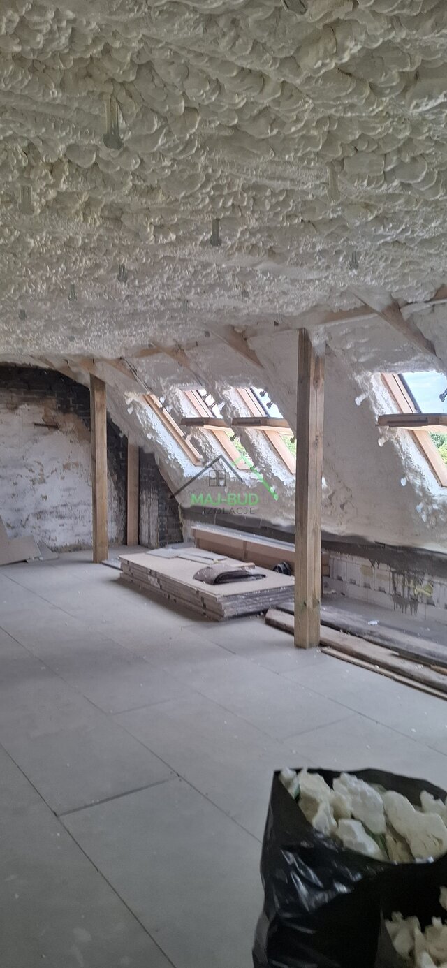 Ocieplanie pianą PUR - Dom jednorodzinny - Szczecin - ul. Chmielewskiego, Szczecin