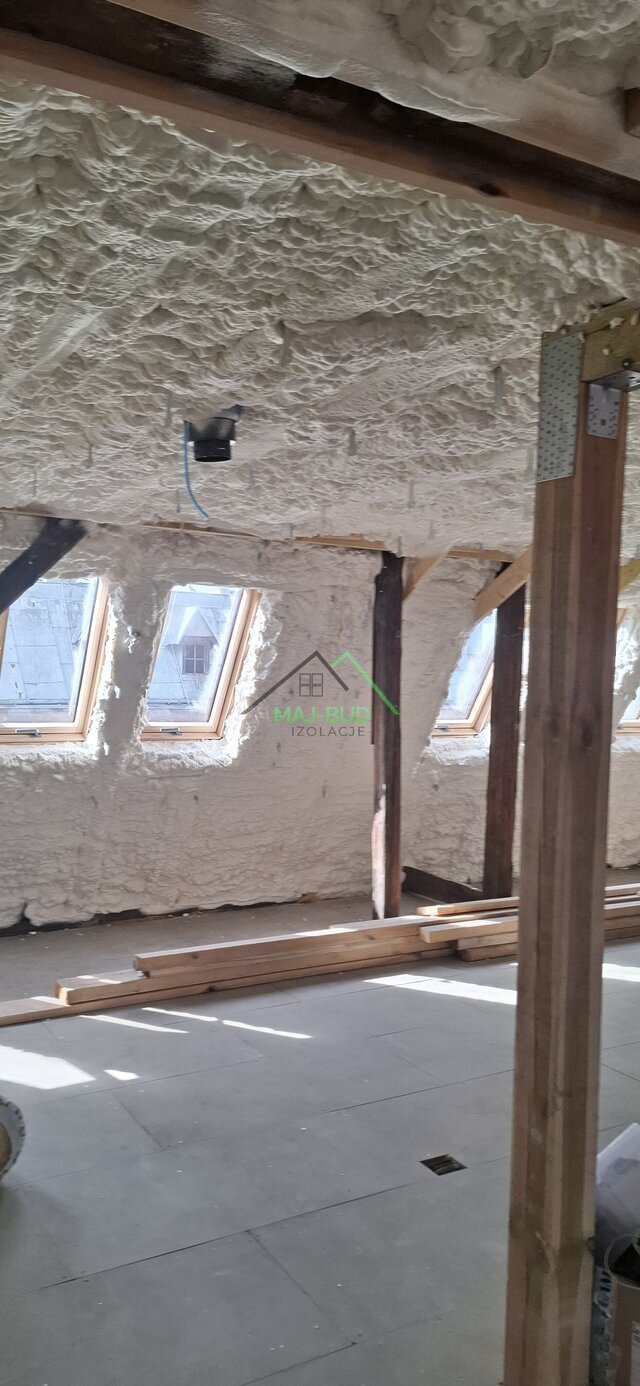 Ocieplanie pianą PUR - Dom jednorodzinny - Szczecin - ul. Chmielewskiego, Szczecin